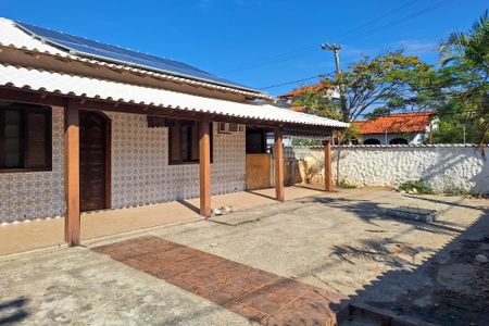 Casa à venda com 396m², 2 quartos e 2 vagasQuintal