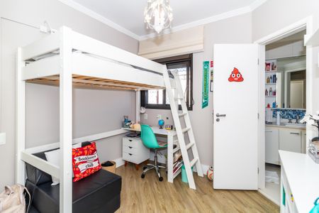 Apartamento à venda com 227m², 3 quartos e 3 vagasSuíte 2 americana