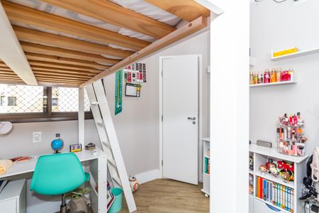 Apartamento à venda com 227m², 3 quartos e 3 vagasSuíte 2 americana