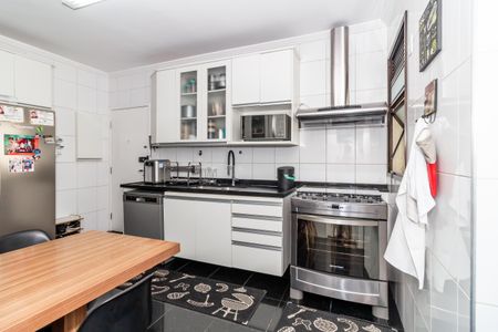 Apartamento à venda com 227m², 3 quartos e 3 vagasCozinha