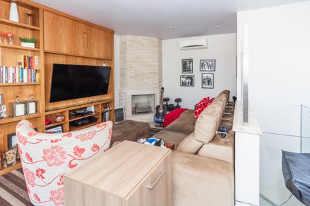 Apartamento à venda com 227m², 3 quartos e 3 vagasCobertura