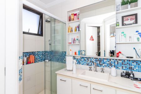 Apartamento à venda com 227m², 3 quartos e 3 vagasBanheiro