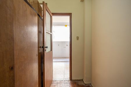 Apartamento à venda com 160m², 4 quartos e sem vagaQuarto de Serviço