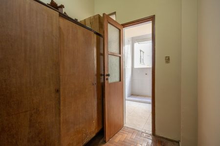 Apartamento à venda com 160m², 4 quartos e sem vagaQuarto de Serviço