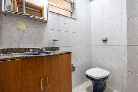 Apartamento à venda com 160m², 4 quartos e sem vagaBanheiro 2