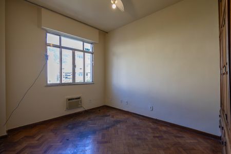 Apartamento à venda com 160m², 4 quartos e sem vagaQuarto 1