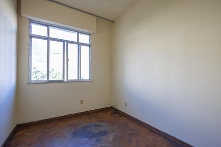 Apartamento à venda com 160m², 4 quartos e sem vagaQuarto 3
