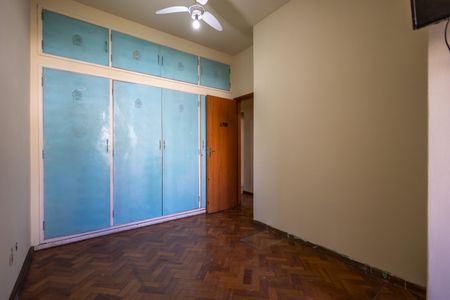 Apartamento à venda com 160m², 4 quartos e sem vagaQuarto 4