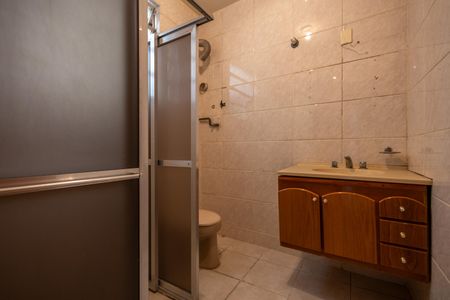 Apartamento à venda com 160m², 4 quartos e sem vagaBanheiro