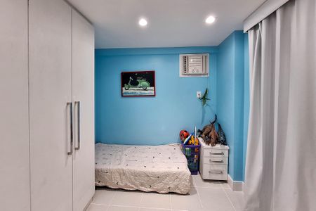 Apartamento à venda com 105m², 3 quartos e 2 vagasSuíte 1