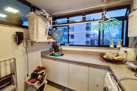 Apartamento à venda com 105m², 3 quartos e 2 vagasÁrea de Serviço