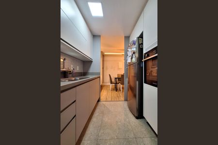 Apartamento à venda com 105m², 3 quartos e 2 vagasCozinha