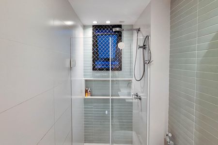 Apartamento à venda com 105m², 3 quartos e 2 vagasBanheiro da Suíte 1