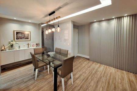 Apartamento à venda com 105m², 3 quartos e 2 vagasSala