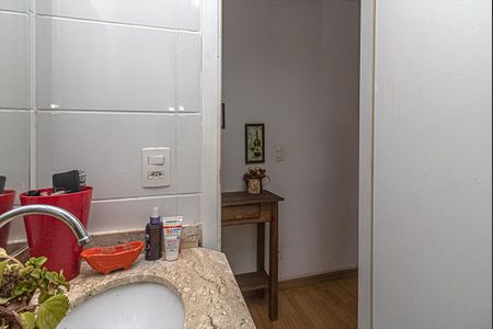 Apartamento à venda com 49m², 2 quartos e 1 vagaBanheiro Social