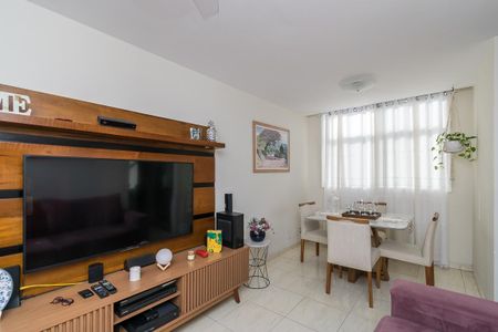 Apartamento à venda com 50m², 2 quartos e 1 vagaSala