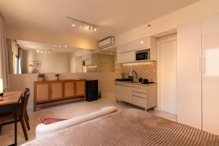Studio para alugar com 28m², 1 quarto e 1 vaga Studio para alugar com 28m², 1 quarto e 1 vagaStudio