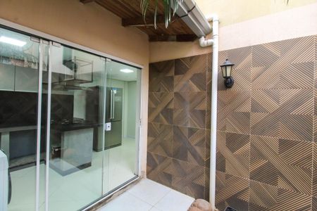 Casa de condomínio à venda com 120m², 3 quartos e 3 vagas Casa de condomínio à venda com 120m², 3 quartos e 3 vagasÁrea de Serviço