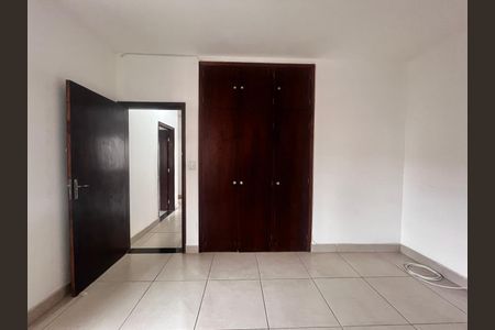 Casa à venda com 153m², 3 quartos e 2 vagas Casa à venda com 153m², 3 quartos e 2 vagasQuarto 3