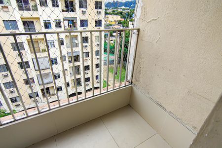 Apartamento para alugar com 64m², 2 quartos e 1 vaga Apartamento para alugar com 64m², 2 quartos e 1 vagaSacada/Sala