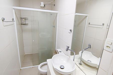 Apartamento para alugar com 64m², 2 quartos e 1 vaga Apartamento para alugar com 64m², 2 quartos e 1 vagaBanheiro Social