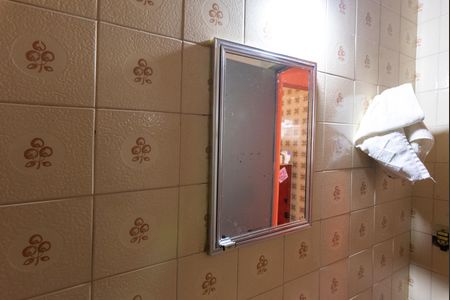 Casa à venda com 130m², 2 quartos e 1 vagaBanheiro