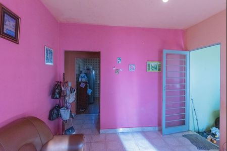 Casa à venda com 130m², 2 quartos e 1 vagaSala