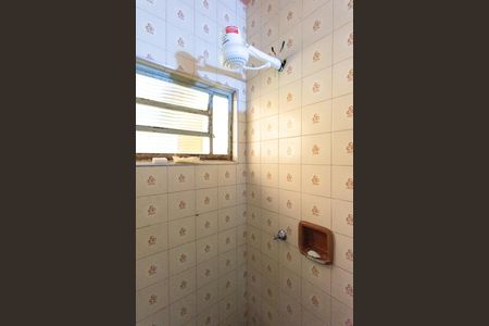 Casa à venda com 130m², 2 quartos e 1 vagaBanheiro
