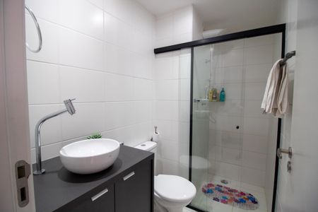 Apartamento para alugar com 34m², 2 quartos e sem vagaBanheiro