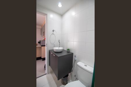 Apartamento para alugar com 34m², 2 quartos e sem vagaBanheiro