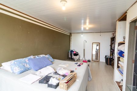 Casa à venda com 124m², 2 quartos e 3 vagas Casa à venda com 124m², 2 quartos e 3 vagasSuíte