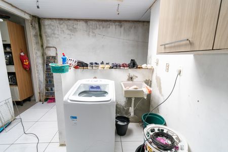 Casa à venda com 124m², 2 quartos e 3 vagas Casa à venda com 124m², 2 quartos e 3 vagasÁrea de Serviço