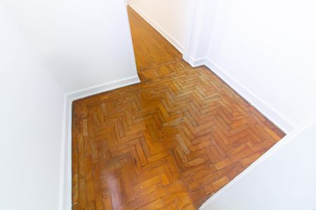 Casa à venda com 115m², 2 quartos e 1 vaga Casa à venda com 115m², 2 quartos e 1 vagaCloset da suíte