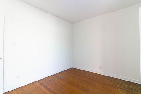 Casa à venda com 115m², 2 quartos e 1 vaga Casa à venda com 115m², 2 quartos e 1 vagaQuarto
