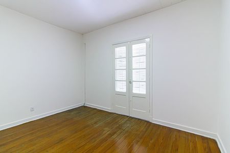 Casa à venda com 115m², 2 quartos e 1 vaga Casa à venda com 115m², 2 quartos e 1 vagaQuarto