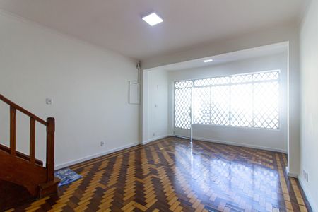 Casa à venda com 115m², 2 quartos e 1 vaga Casa à venda com 115m², 2 quartos e 1 vagaSala