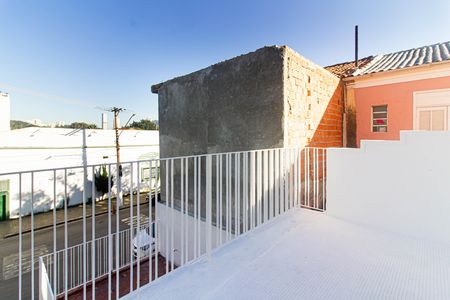 Casa à venda com 115m², 2 quartos e 1 vaga Casa à venda com 115m², 2 quartos e 1 vagaVaranda do Quarto