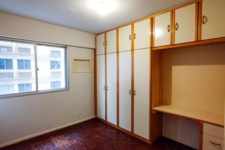 Apartamento à venda com 118m², 3 quartos e 1 vagaQuarto 2