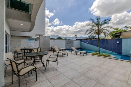 Apartamento para alugar com 67m², 2 quartos e 1 vaga Apartamento para alugar com 67m², 2 quartos e 1 vagaÁrea comum - Piscina