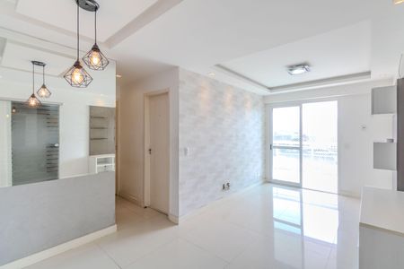 Apartamento para alugar com 67m², 2 quartos e 1 vaga Apartamento para alugar com 67m², 2 quartos e 1 vagaSala