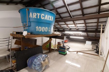 Casa à venda com 125m², 3 quartos e 2 vagas Casa à venda com 125m², 3 quartos e 2 vagasSótão