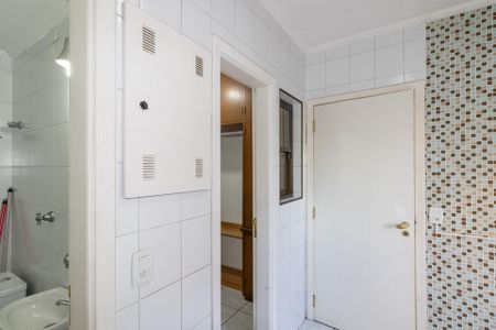 Apartamento à venda com 116m², 3 quartos e 2 vagas Apartamento à venda com 116m², 3 quartos e 2 vagasÁrea de Serviço