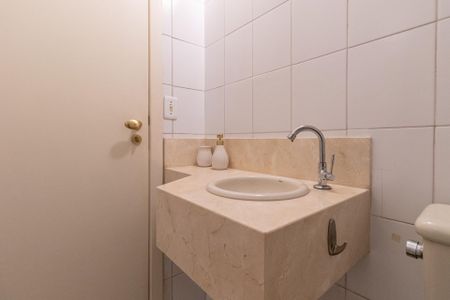 Apartamento à venda com 116m², 3 quartos e 2 vagas Apartamento à venda com 116m², 3 quartos e 2 vagasLavabo