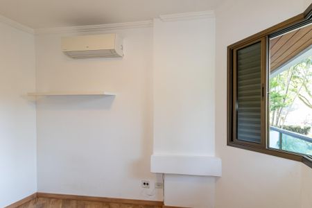 Apartamento à venda com 116m², 3 quartos e 2 vagas Apartamento à venda com 116m², 3 quartos e 2 vagasQuarto