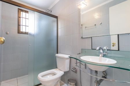 Apartamento à venda com 116m², 3 quartos e 2 vagas Apartamento à venda com 116m², 3 quartos e 2 vagasBanheiro da Suíte 2