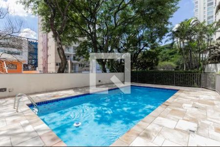 Apartamento à venda com 116m², 3 quartos e 2 vagas Apartamento à venda com 116m², 3 quartos e 2 vagasÁrea comum - Piscina