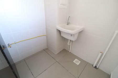 Apartamento para alugar com 58m², 2 quartos e 1 vagaÁrea de Serviço