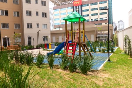 Apartamento para alugar com 42m², 2 quartos e sem vagaÁrea comum - Playground