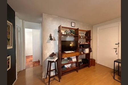 Apartamento para alugar com 70m², 2 quartos e 1 vaga Apartamento para alugar com 70m², 2 quartos e 1 vagaSala