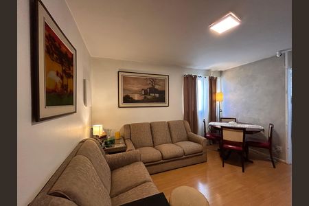Apartamento para alugar com 70m², 2 quartos e 1 vaga Apartamento para alugar com 70m², 2 quartos e 1 vagaSala